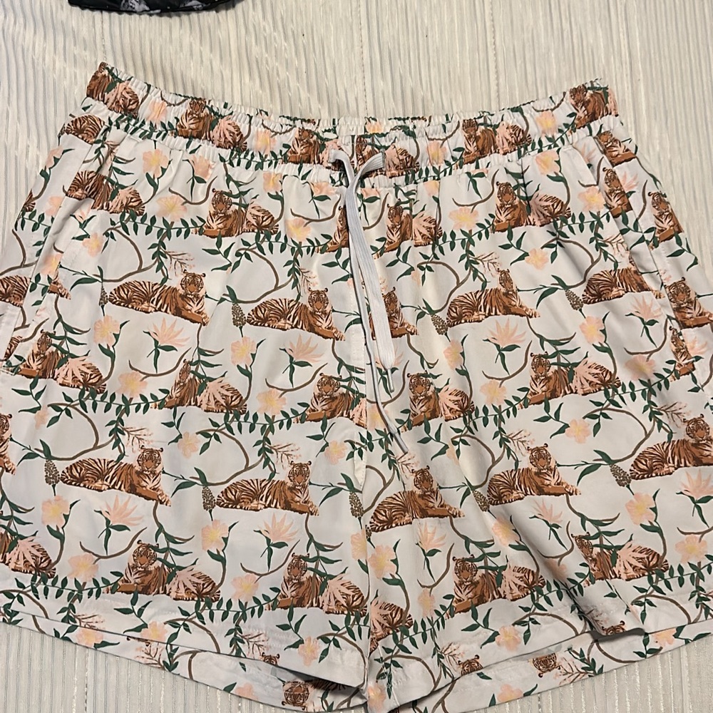 Men’s Large Kortni Jeane tiger swim bottoms